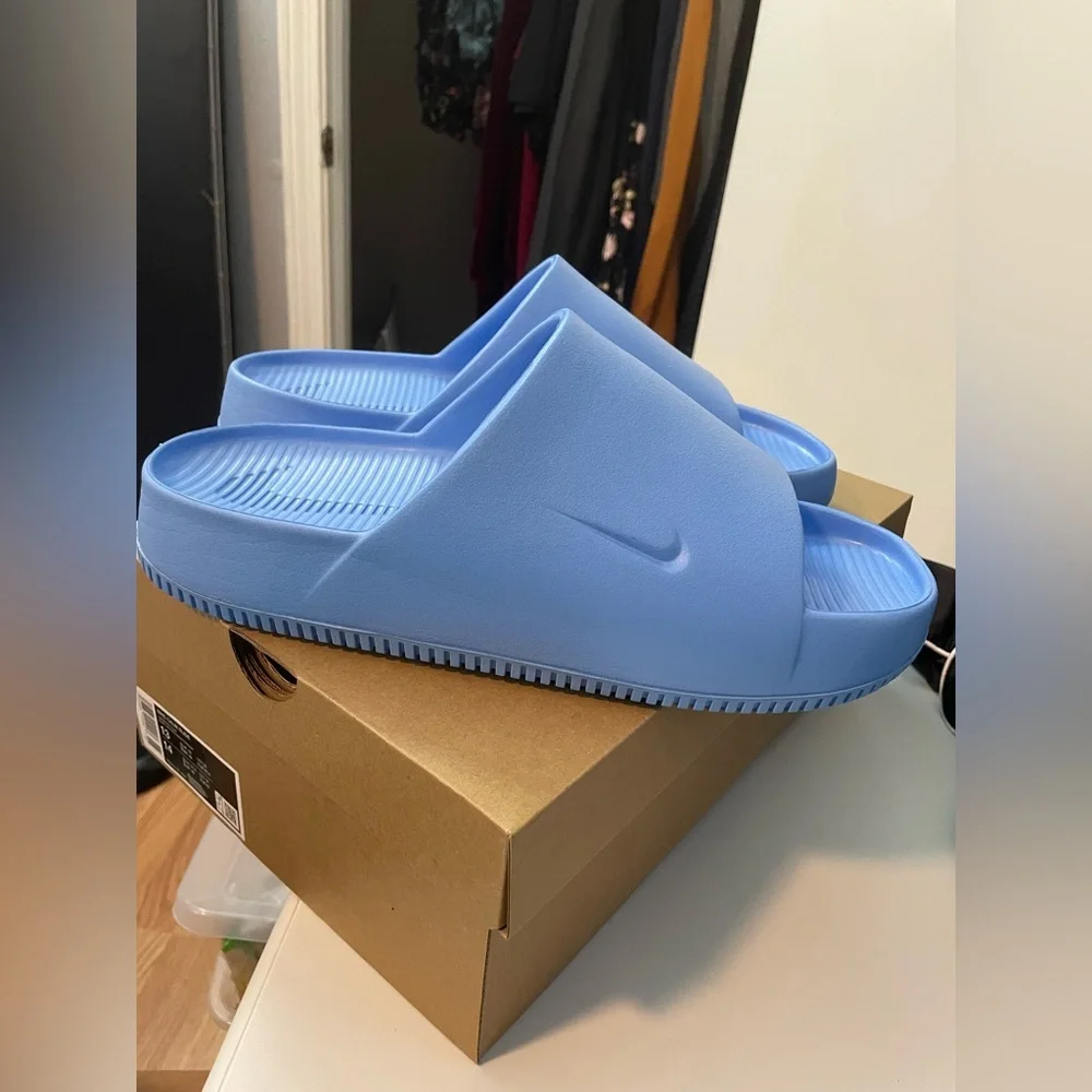 Nike Calm Slide in University Blue - Picture 4 of 6